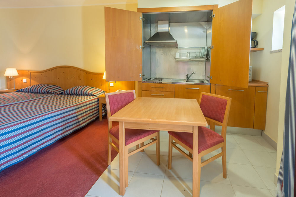 อมาโซเนีย ปาลเมลา อปาร์ตาเมนโตส ตูริสติโกส Aparthotel ปัลเมลา ภายนอก รูปภาพ